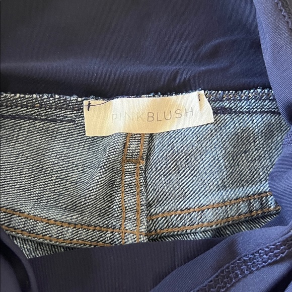 NWT Small pinkblush maternity jean shorts - Picture 2 of 3
